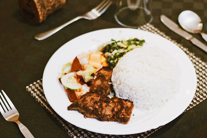 Dining Photos