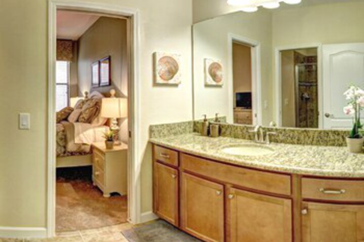 Room 5 of 34
