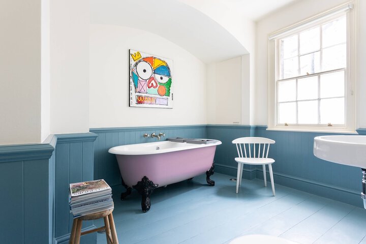 Room 22 of 39