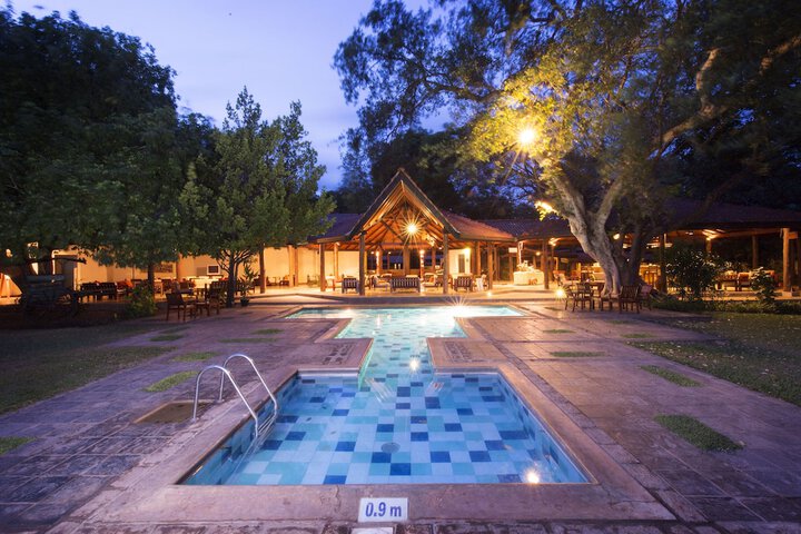 Hotel with Pool