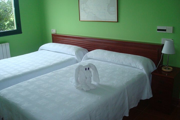 Room 5 of 35