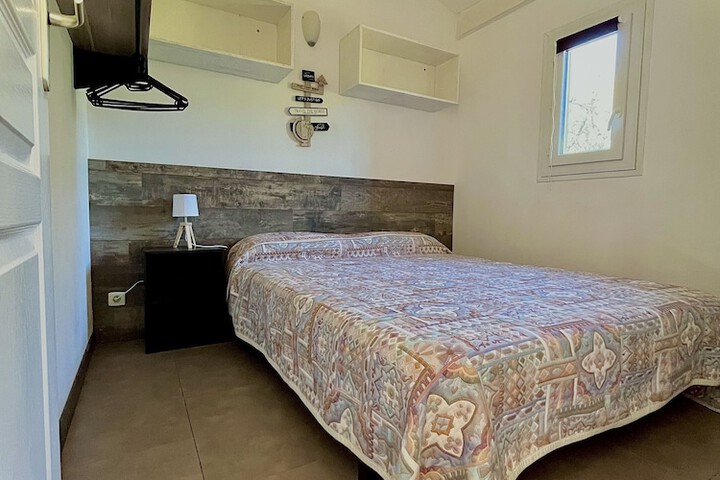 Room 14 of 63