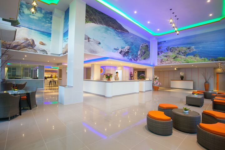 Hotel Interior 8 of 138