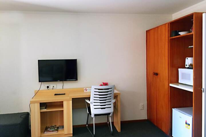 Room 8 of 39