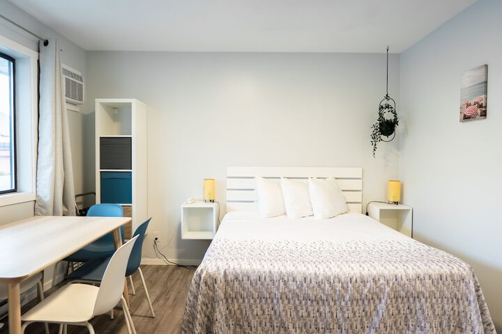 Room 75 of 147