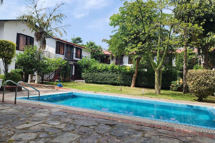 Pool 137 of 181