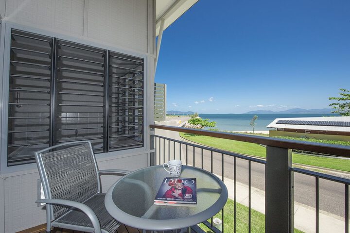 Terrace/Patio 11 of 19