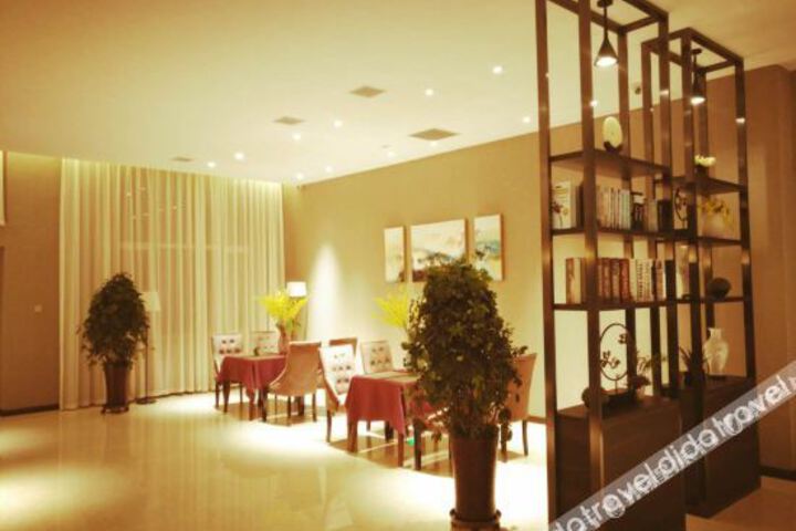 Hotel Interior 7 of 9