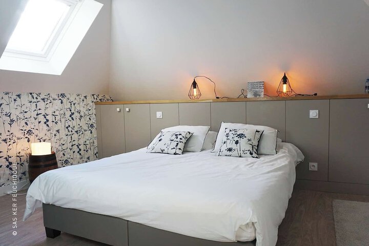 Room 12 of 25