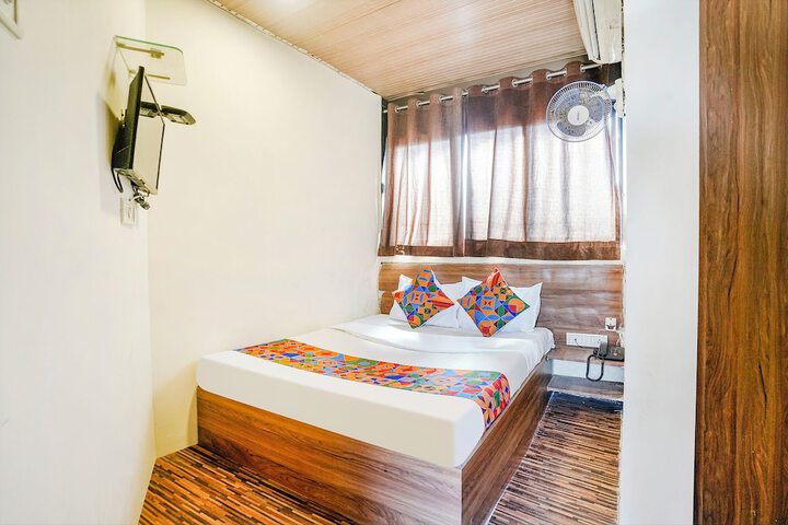 Fabexpress Harshita Inn
