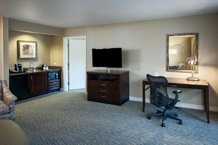 Room 19 of 51