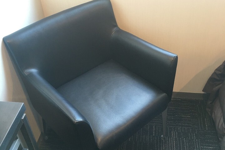 Room 6 of 40