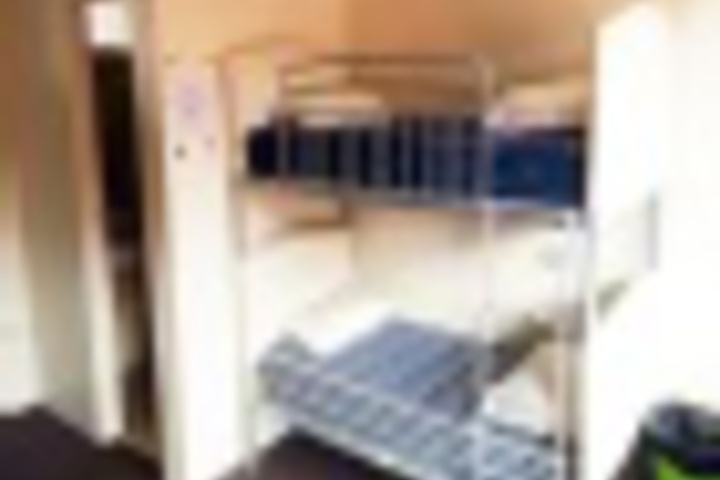 Room 63 of 192