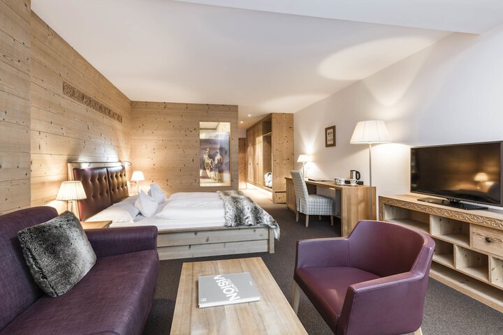 Room 16 of 70