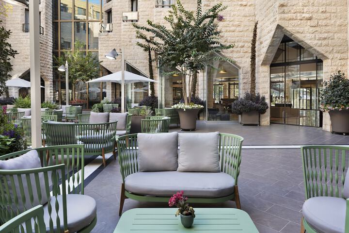 Terrace/Patio 60 of 134