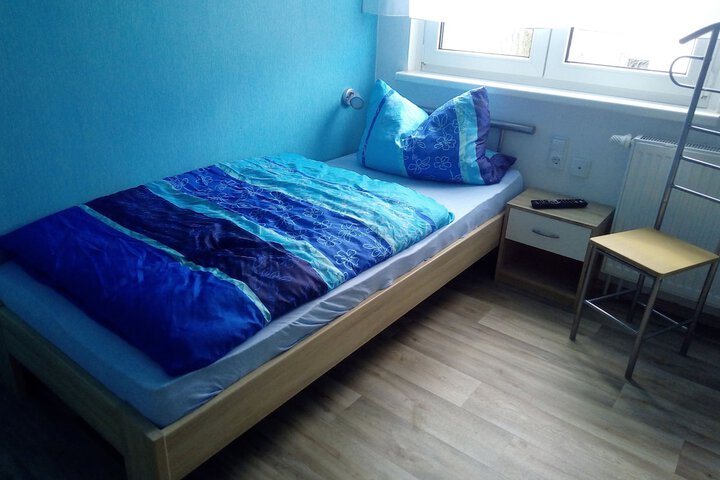 Room 13 of 60