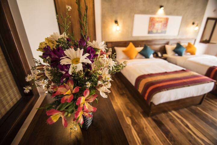 Room 6 of 24