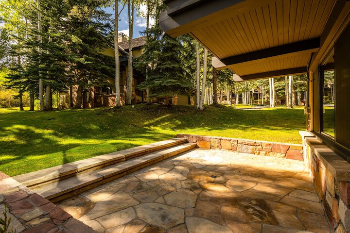 Terrace/Patio 33 of 73