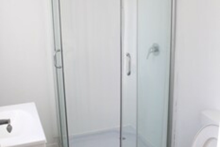 Room 4 of 22