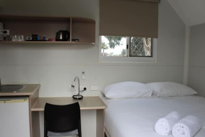 Room 15 of 59