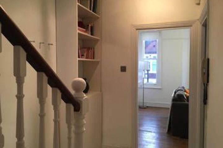 Room 8 of 25