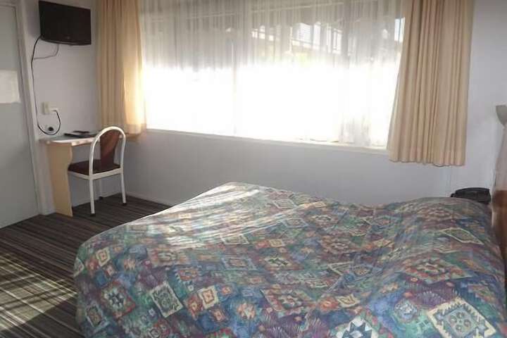 Room 14 of 34