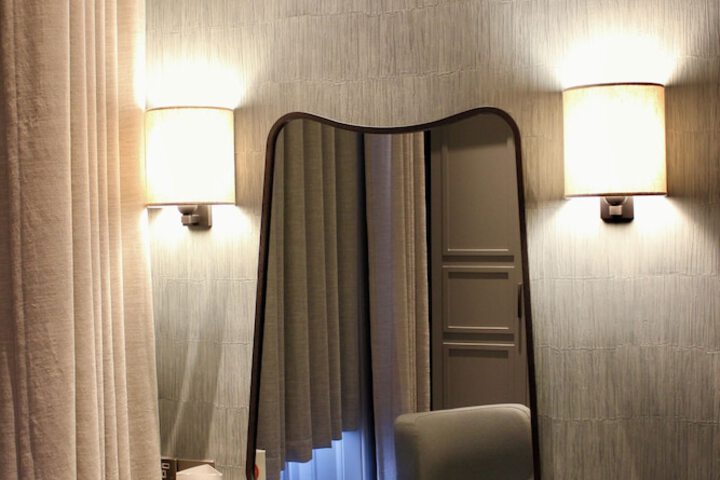 Room 28 of 112