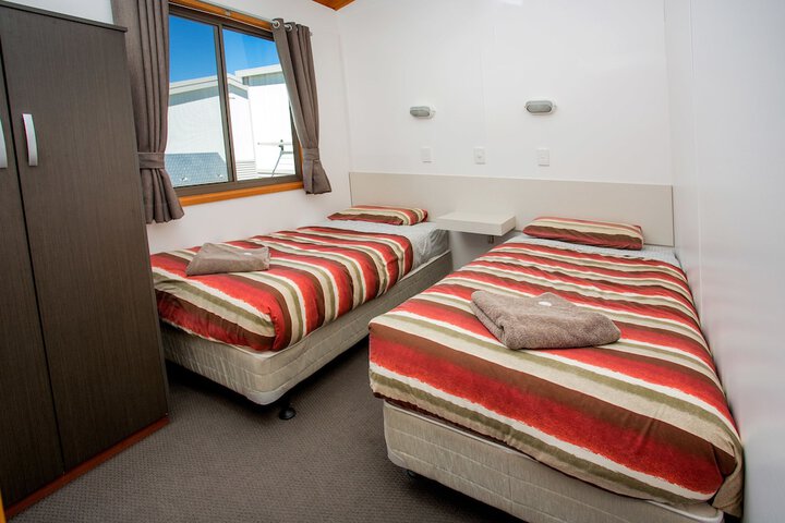 Room 13 of 73