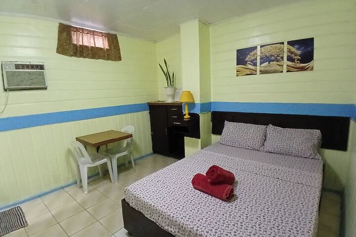 Room 18 of 41