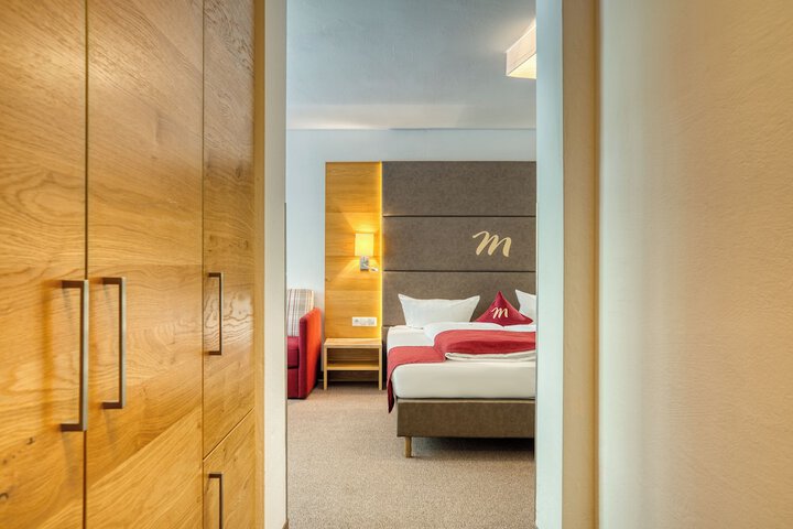 Room 20 of 131