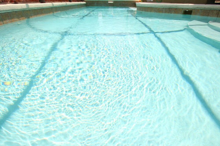 Pool 21 of 25