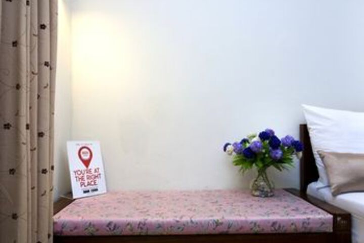 Room 18 of 36