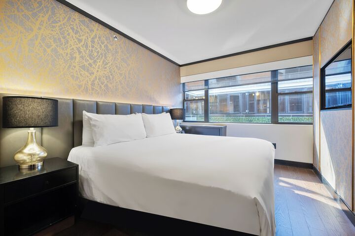 Standard | King Bed (16 of 42)
