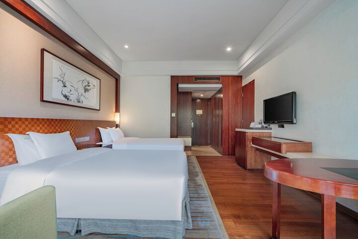 Room 22 of 135