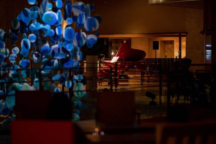 Guest Lobby