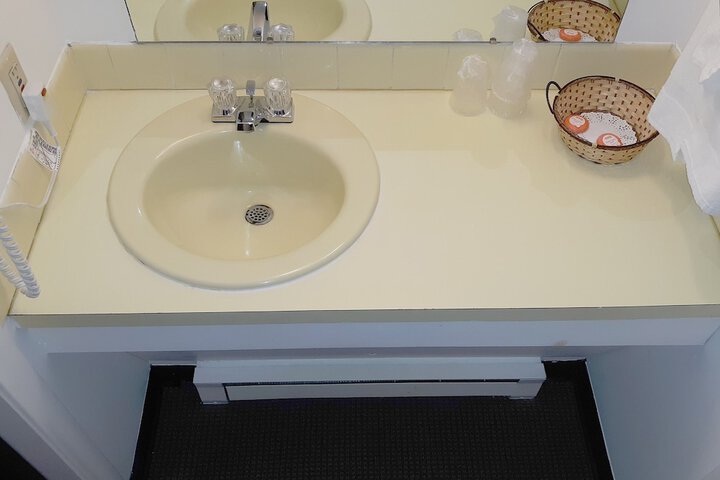 Clean Restrooms