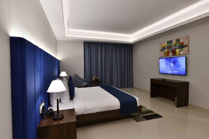 Room 16 of 42