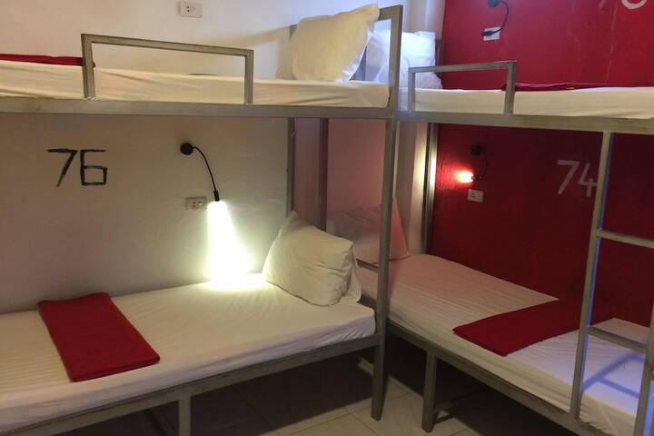 Room 17 of 155