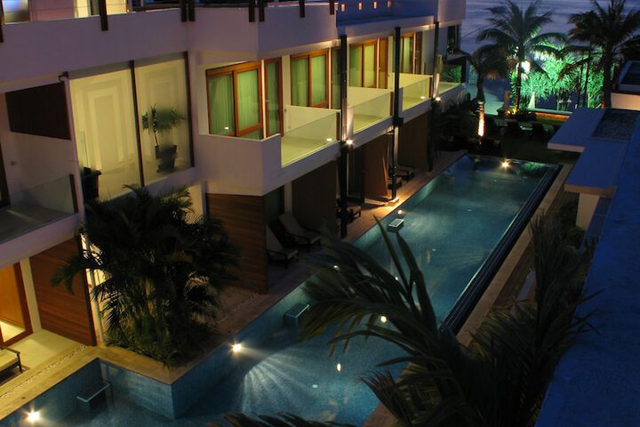 Pool 155 of 188
