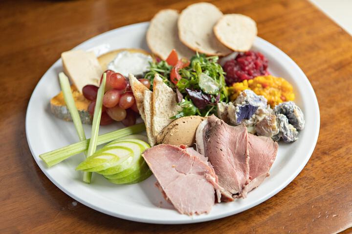 Dining Photos