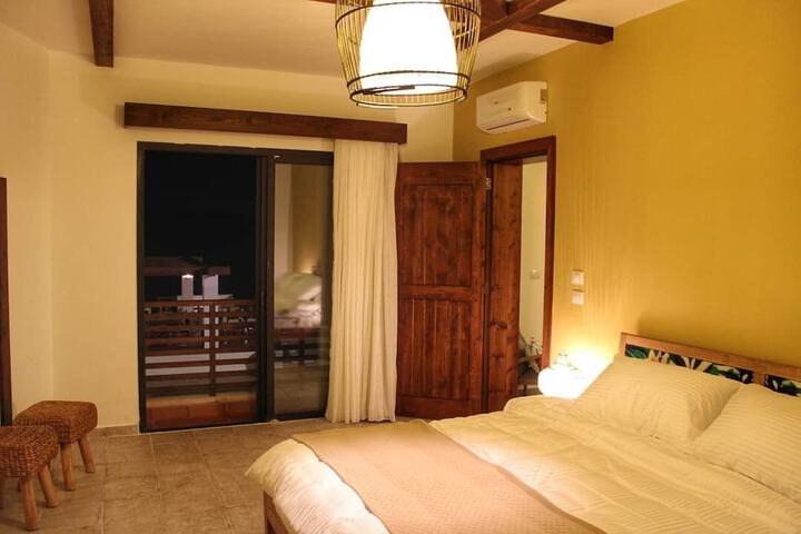 Room 12 of 55