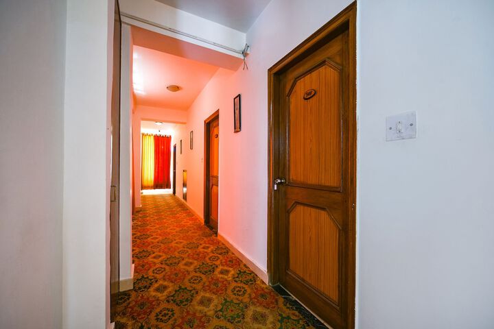 Hotel Interior 3 of 28