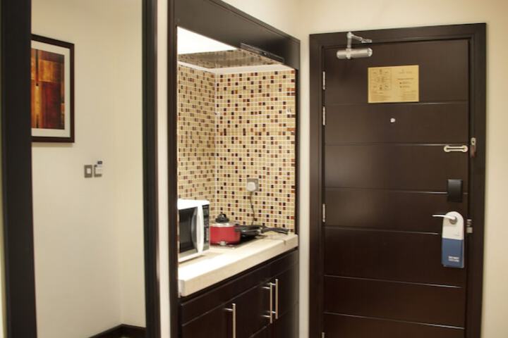 Room 14 of 68