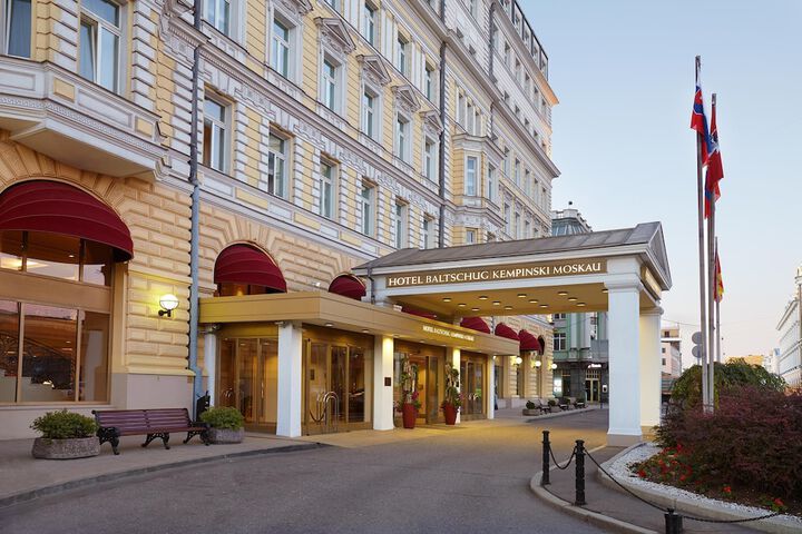Hotel 97 of 101