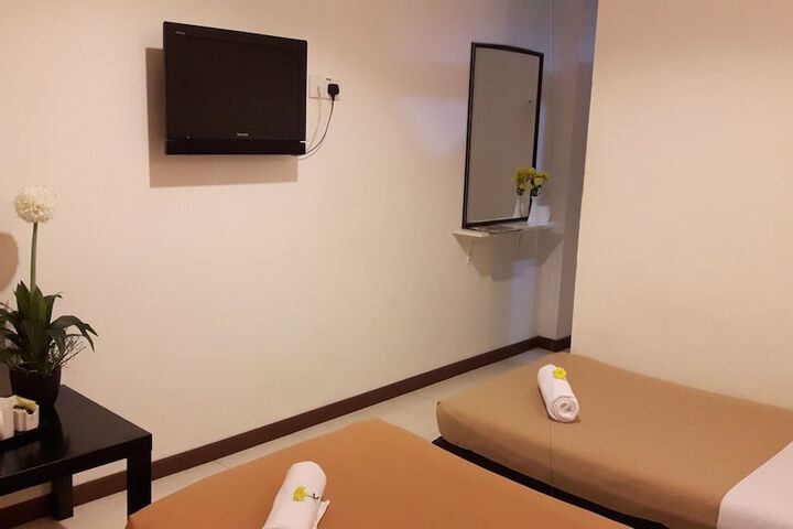 Room 19 of 73