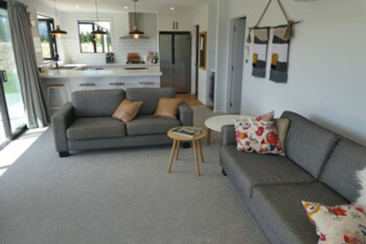 Room 5 of 20