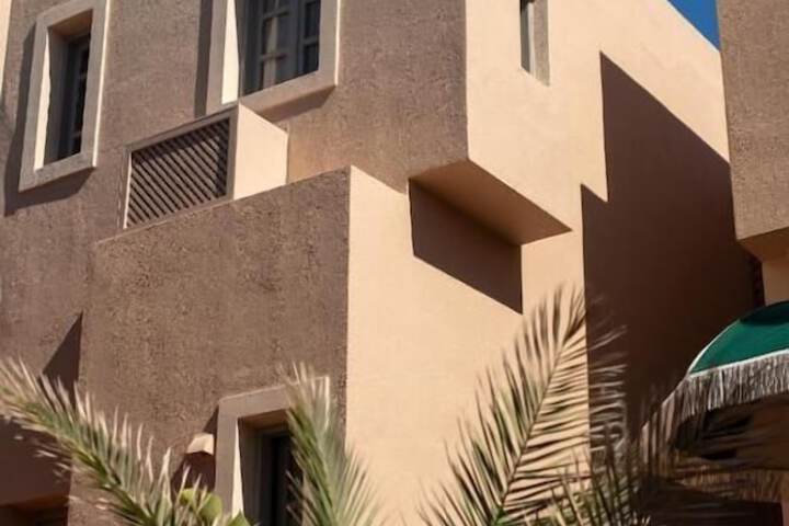 Hotel 259 of 282