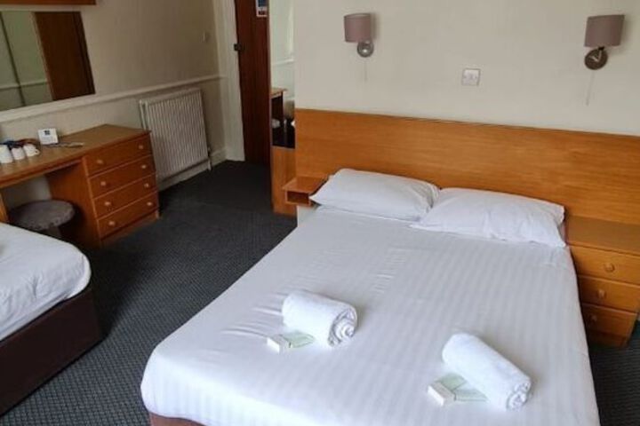 Room 15 of 60