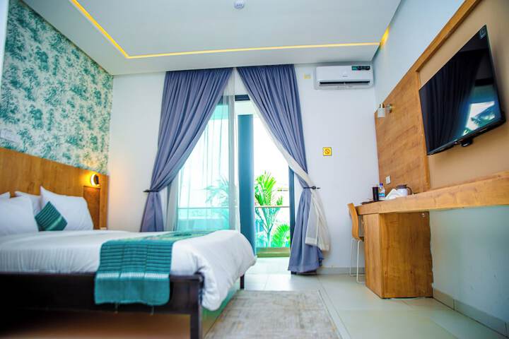 Room 21 of 85