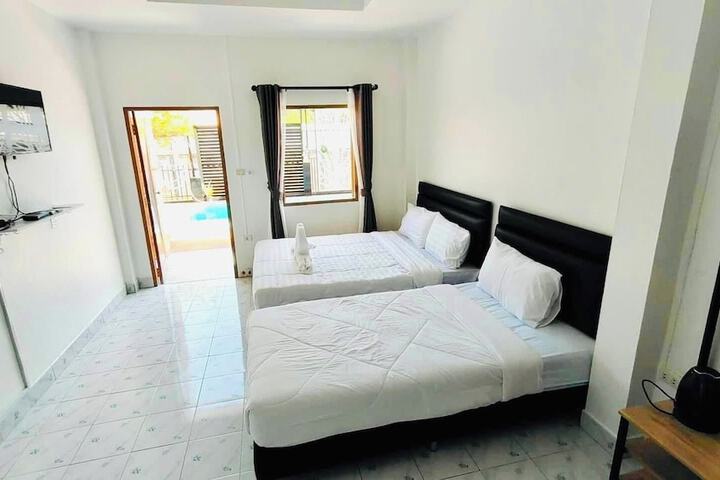 Room 3 of 19